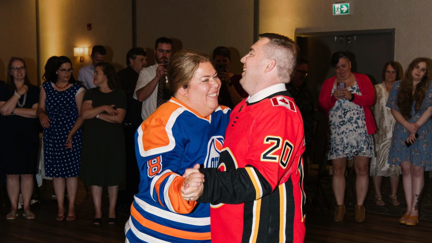 Mary & Jon: Don’t Judge A Book By Its Cover